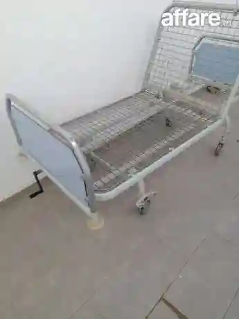 Lit Medical a Manivelle 56034696 - Vue 2