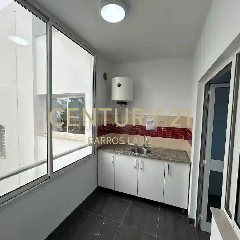 A Louer un Bureau au lac 2 - Vue 3