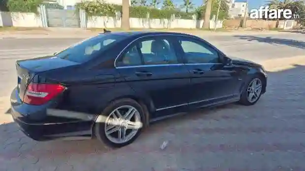 Mercedes C180 Kompressor AMG - Vue 4