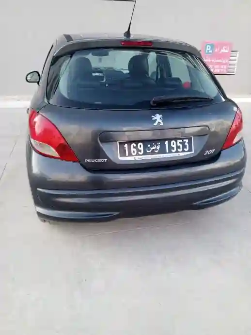 207 Peugeot - Vue 4