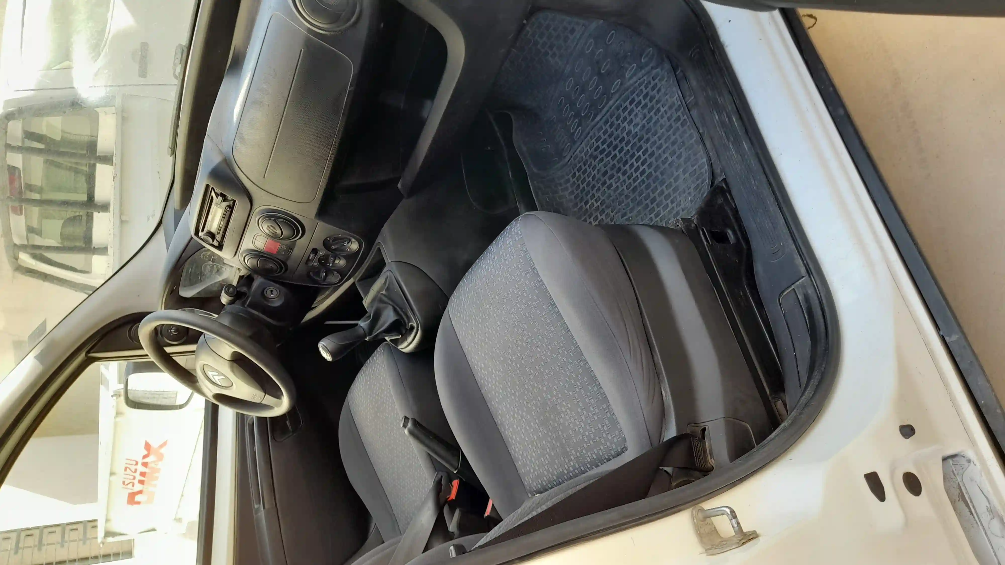 Citroen Nemo 2017 à Cite El Mahrajene - Vue 2