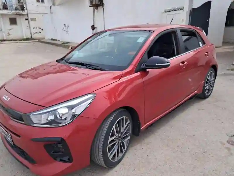 Kia RIO Essence 2021 - Vue 6