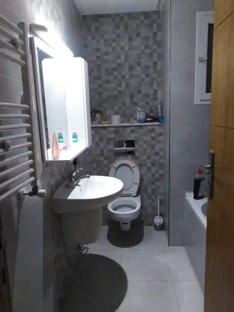 S Plus Deux Bien Exposé ac Meubles à L'aouina à Ain Zaghouan - Vue 3