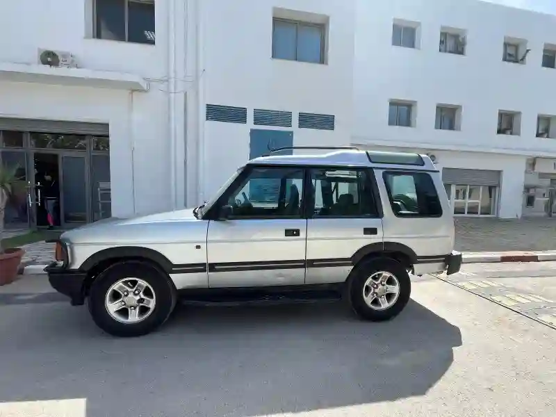 Land Rover Discovery Diesel 1999 - Vue 3