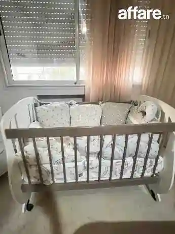 Lit Bébé Avec Matelas et Coussins - Vue 1