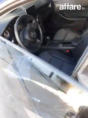 A Vendre Mercedes Benz CLA 180 D - Vue 4