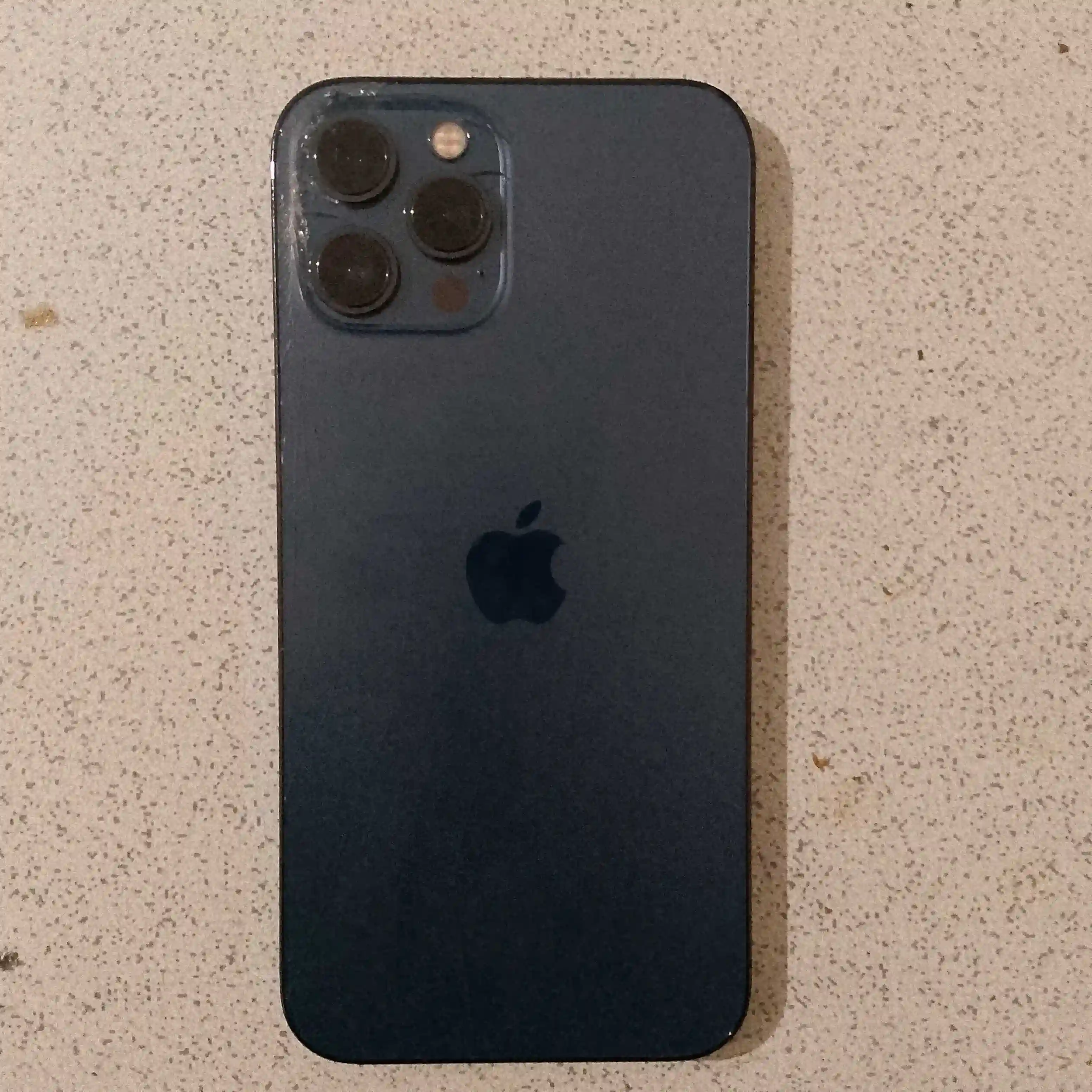 Iphone 12 PRO MAX Icloud - Vue 1