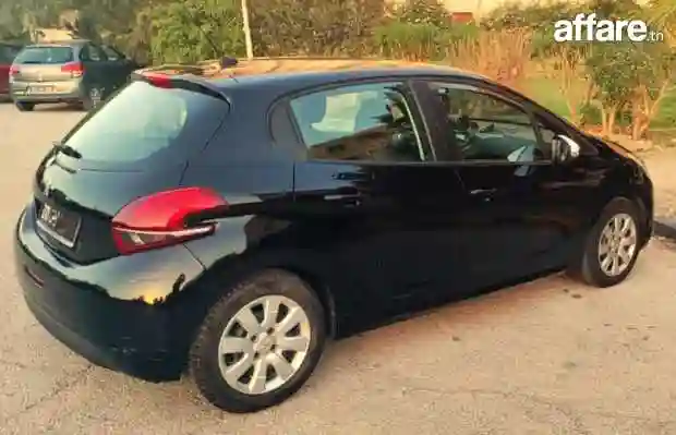 À Vendre Peugeot 208 - Noir 2019 - Vue 2