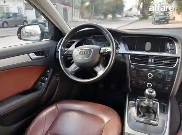 Audi A4 53532717 - Vue 2