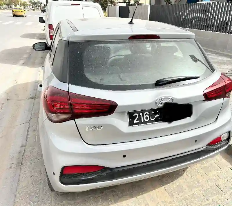 Hyundai I20 Essence 2020 - Vue 3