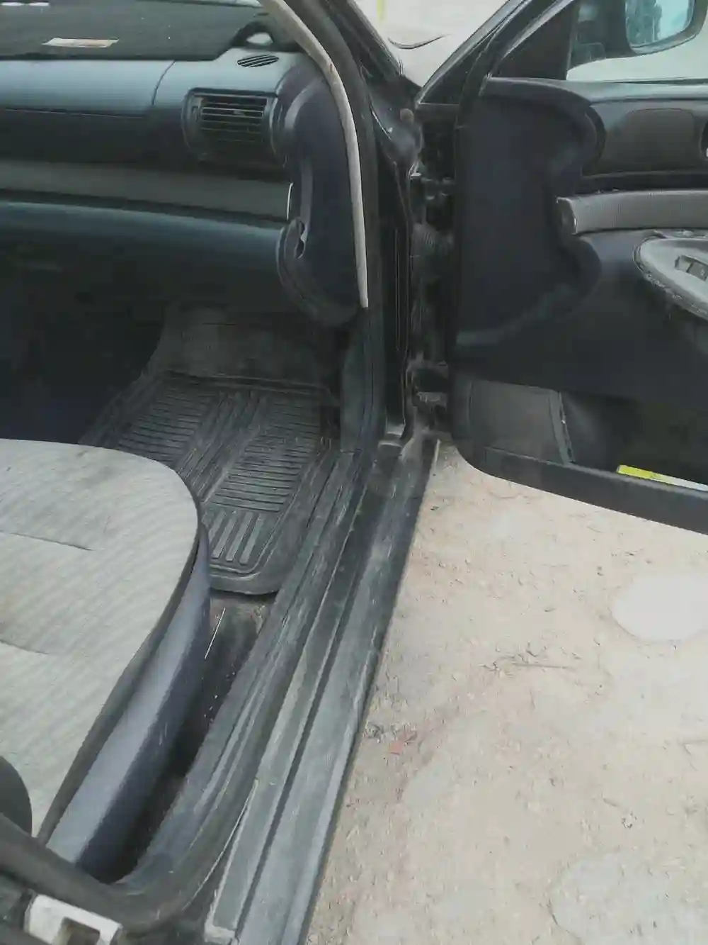 A Vendre Audi A 4 - Vue 3