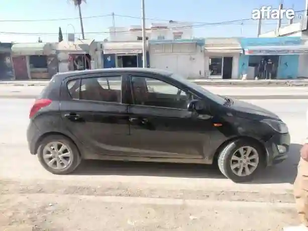 Hyundai i20 2014 Essence 248 km - Vue 1