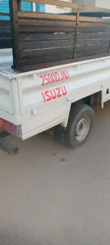Isuzu 9arweyya - Vue 1