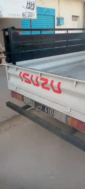 Isuzu 9arweyya - Vue 2