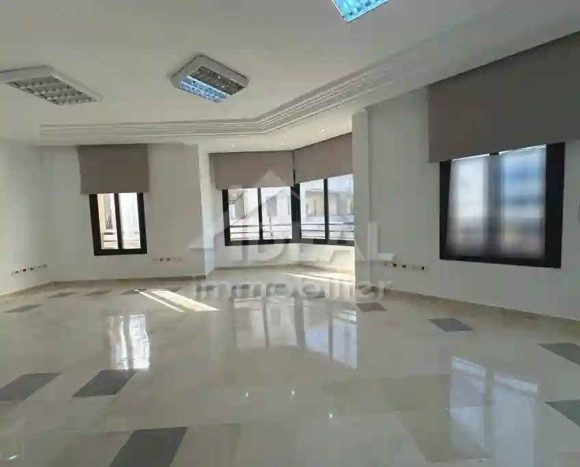 À Louer | Bureau de 150 m² au lac 1 - Vue 2