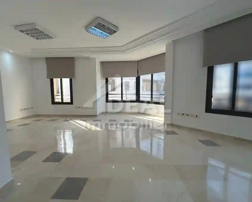 À Louer | Bureau de 150 m² au lac 1 - Vue 3