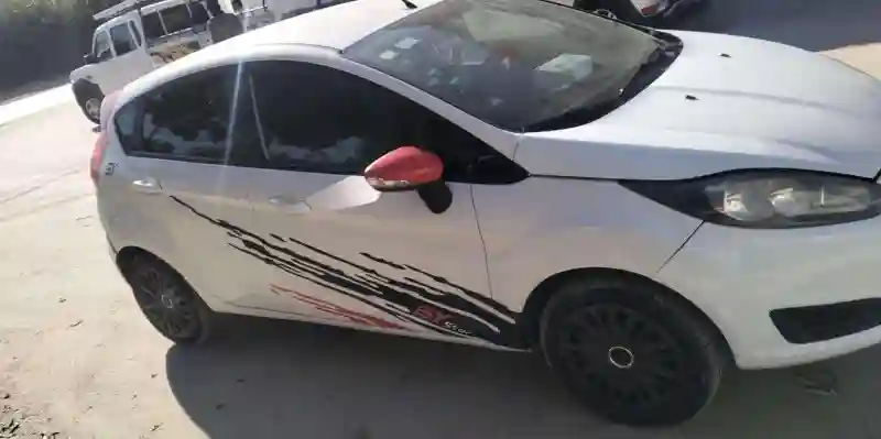 Ford Fiesta Essence 2014 - Vue 2