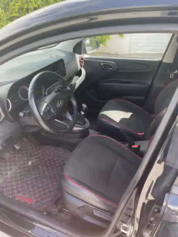 Hyundai I10 Essence 2021 - Vue 4