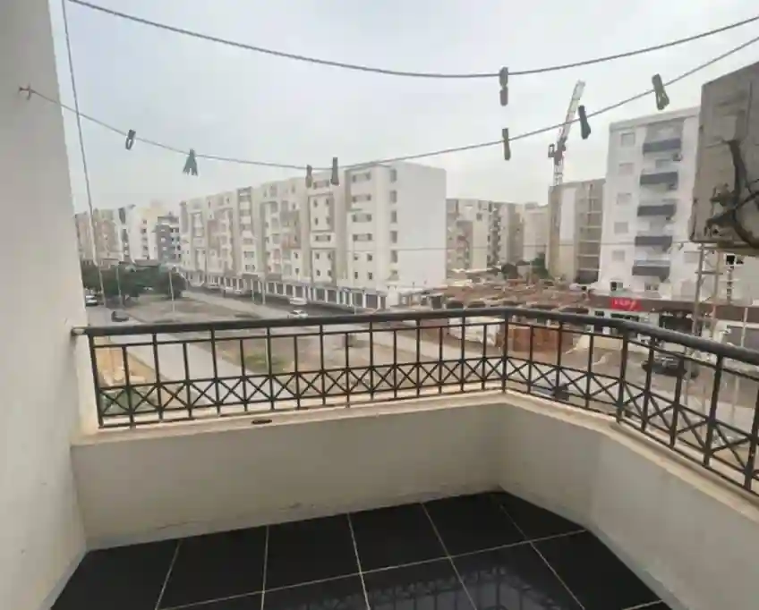 À Vendre Appart s+3 à Mourouj sur la Route Pricipal mrj 6 - Vue 12