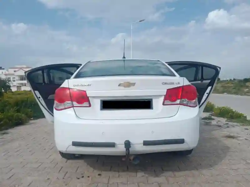Chevrolet Cruze Essence 2012 - Vue 5
