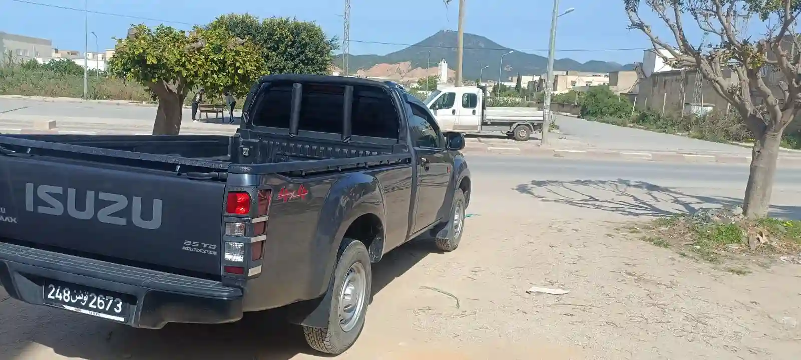 Isuzu D-max 2p - Vue 2