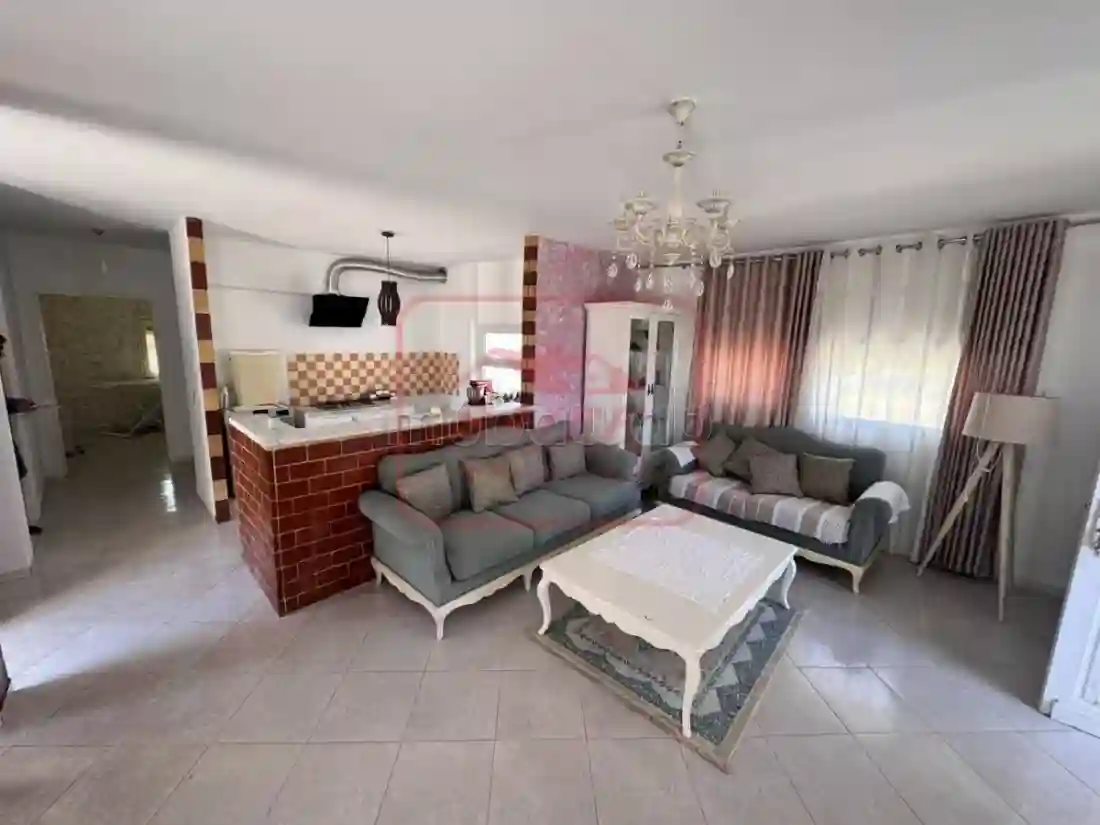 A Louer Etage de Villa Meublé Au Début De Corniche - Vue 1