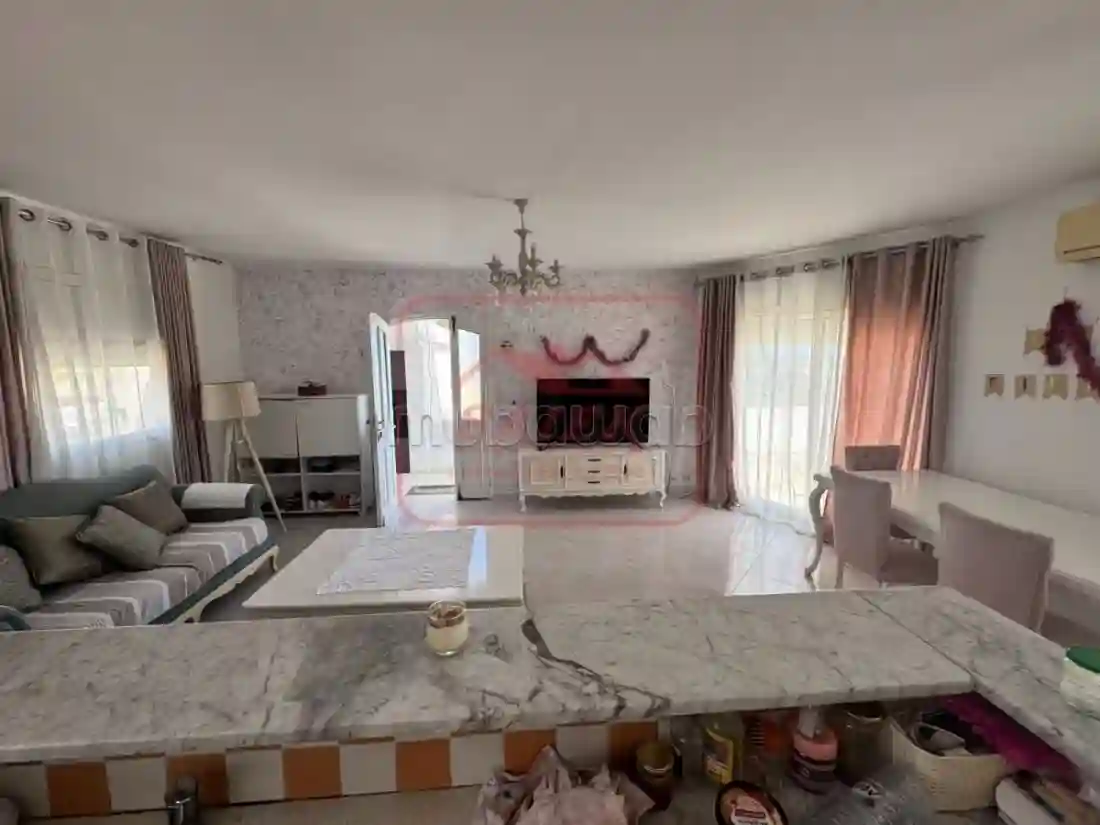 A Louer Etage de Villa Meublé Au Début De Corniche - Vue 2
