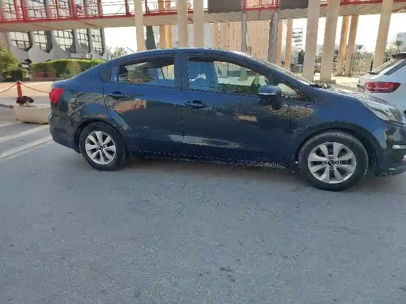 Kia RIO Essence 2016 - Vue 1