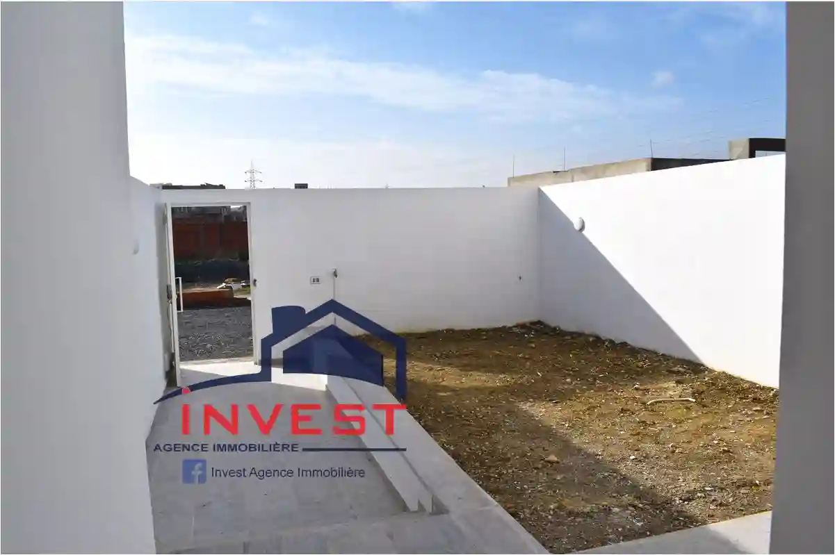 à Vendre – Duplex à Bhar Lazreg Avec Jardin - Vue 5