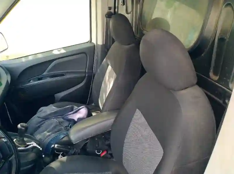 Fiat Doblo Diesel 2022 - Vue 3