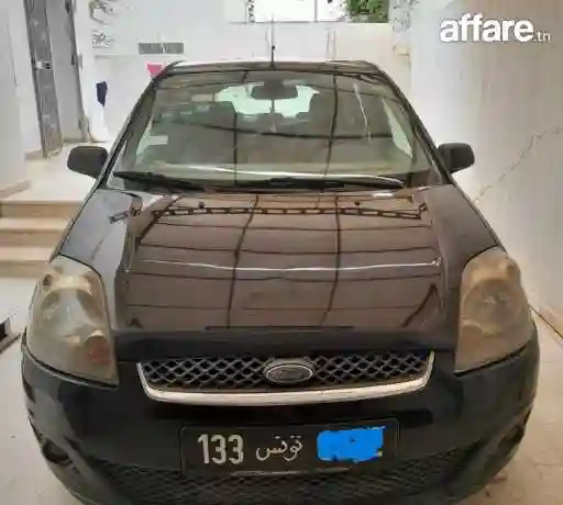 Ford Fiesta Ghia t - Vue 2