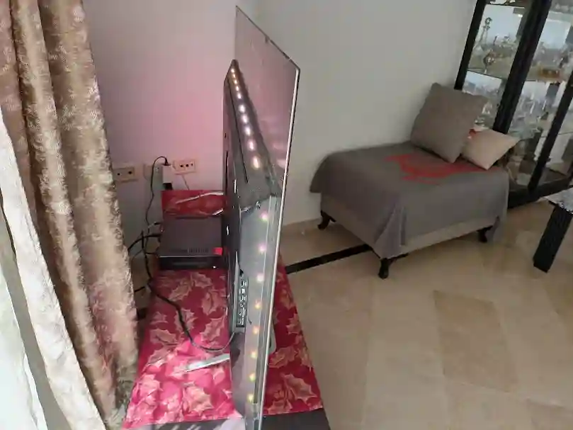 Tv Android Philips à Raoued - Vue 3
