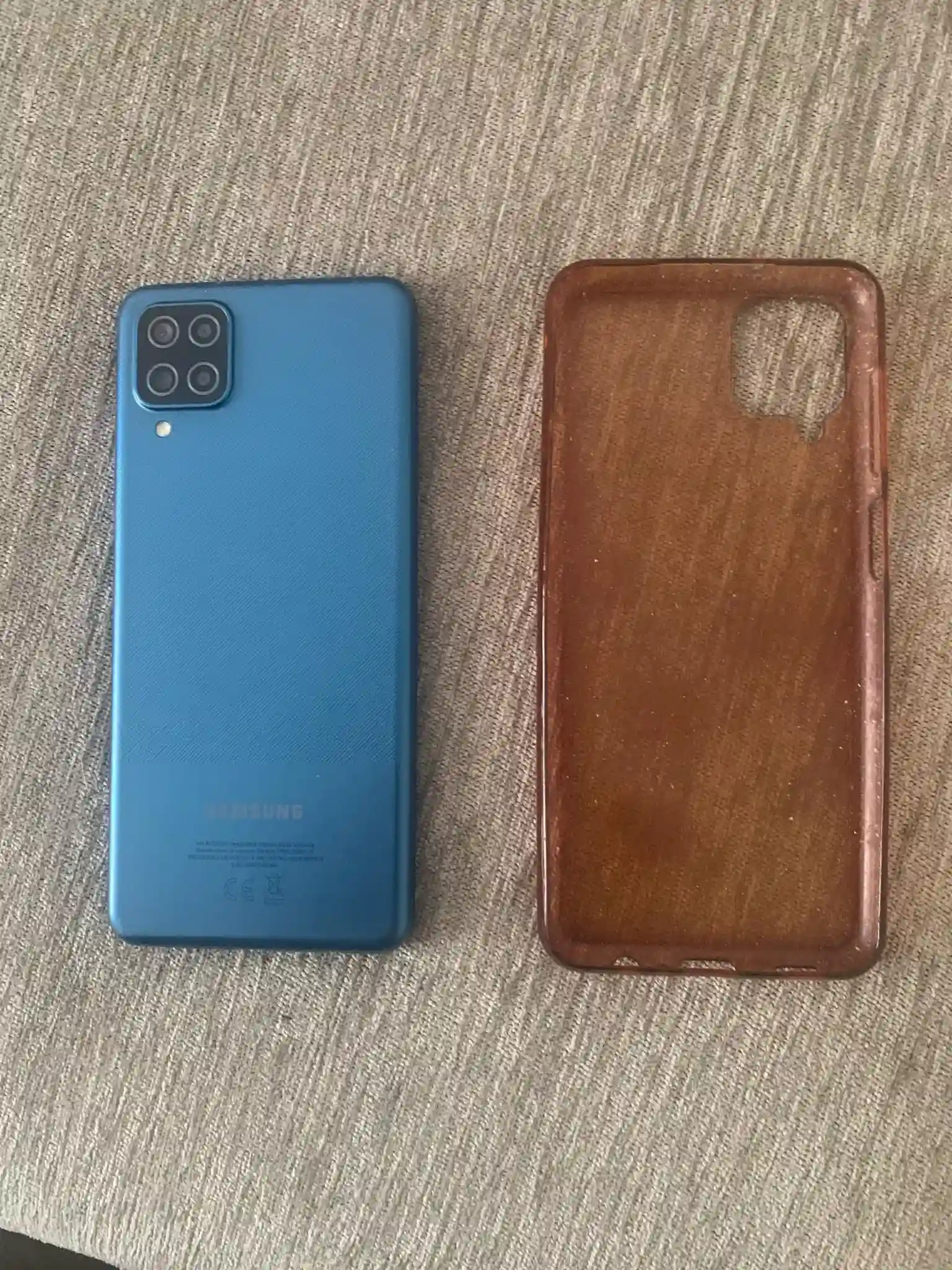 Ssamsung Galaxy A12 - Vue 1