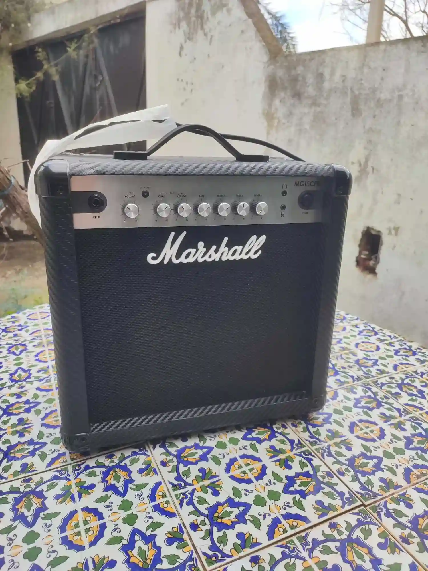 Guitare Électrique Avec Ampli - Vue 3