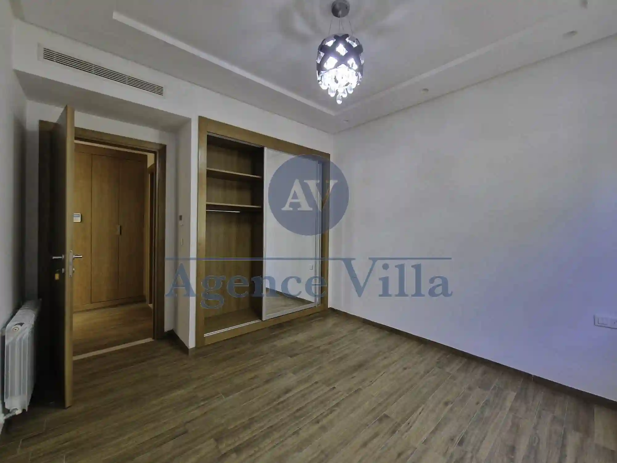 Un Appartement s1 Avec Terrasse à ain Zaghouan à Ain Zaghouan - Vue 3