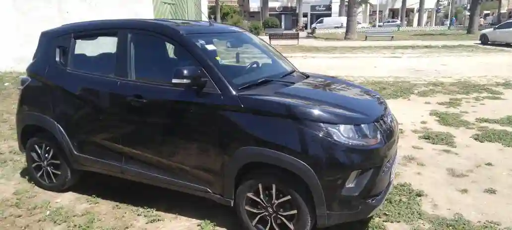 Voiture en État Neuf à Beni Khiar - Vue 3