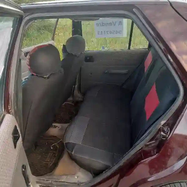 Ford Fiesta Moteur Noire Excellente Etat à Le Bardo - Vue 4