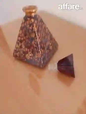 Flacon de Parfum0
