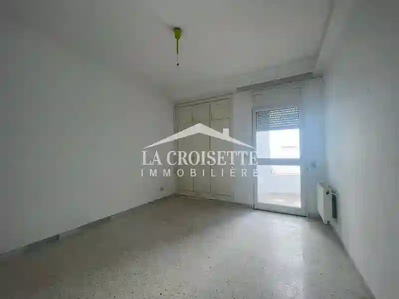 Appartement s+4 à ain Zaghouan el Wahat Mav16460