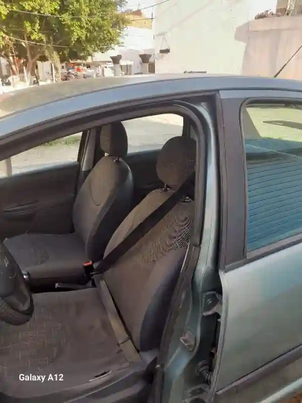 Citroen C3 Essence 2006 - Vue 1