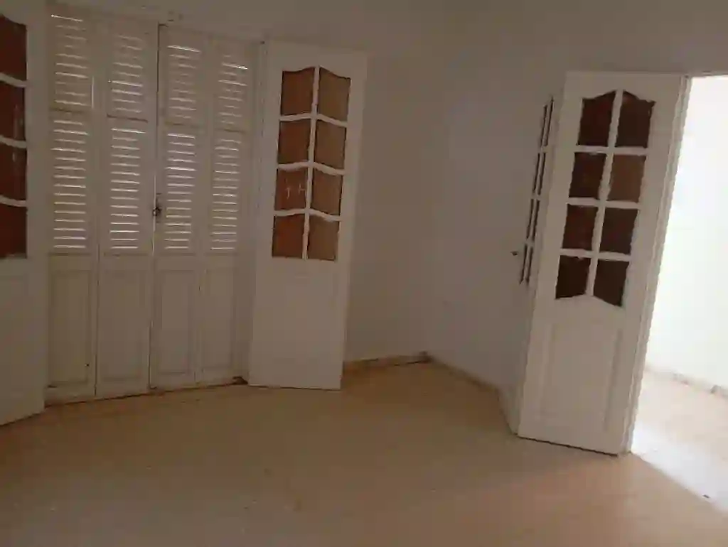 A Louer rdc de Villa s+3 Prét de Recette des Finances Mourouj
