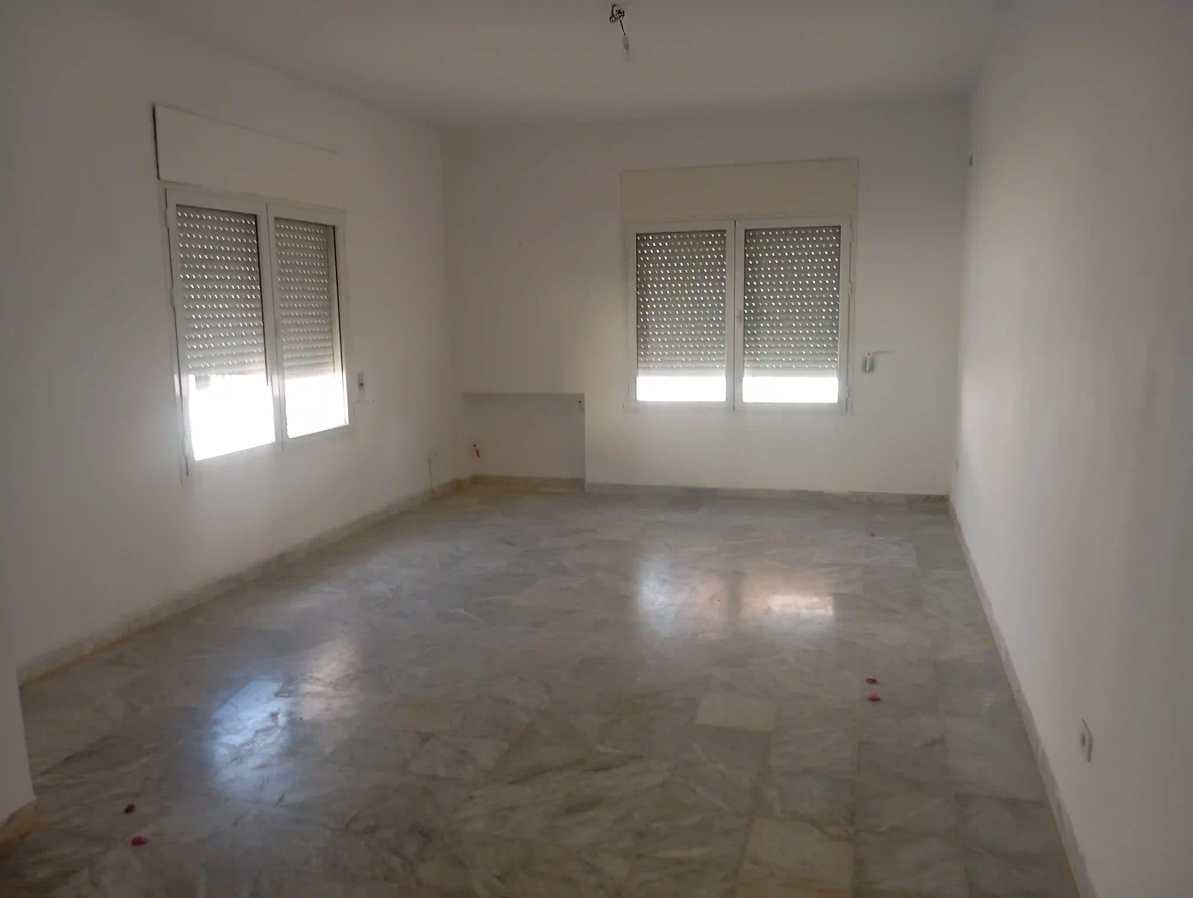 Villa s3 à Raoued à Raoued0