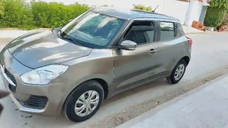 Suzuki Swift Essence 2021excellent État Première Main - Vue 6