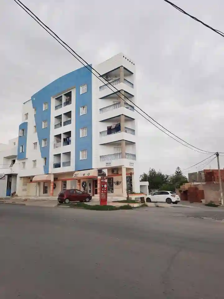 Immeuble Rentable rue Charles de Gaules à Hammam Sousse - Vue 1