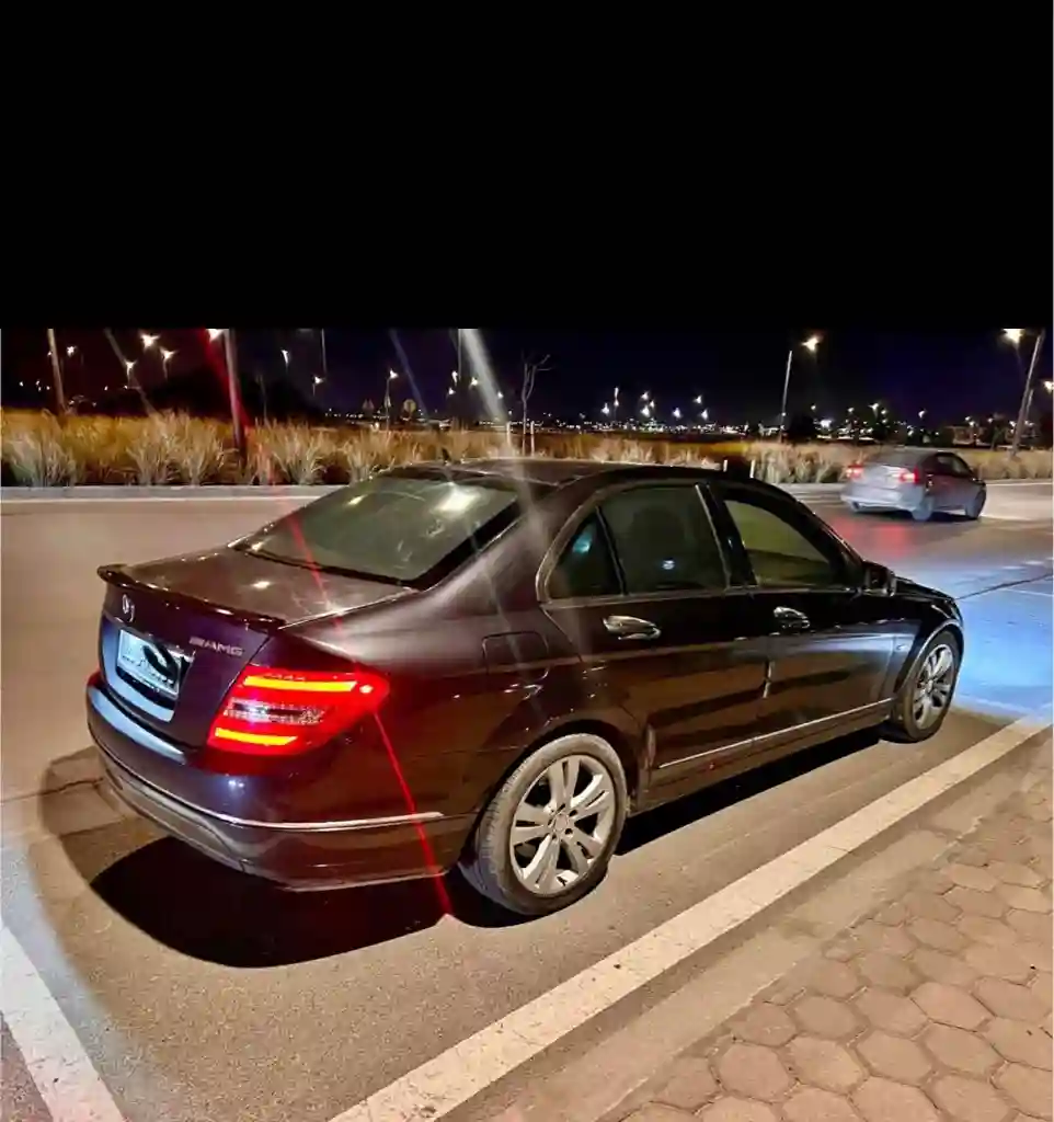 Mercedes C200 - Vue 5