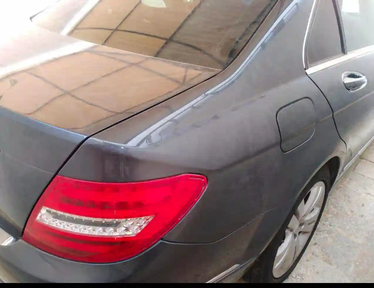 Mercedes C200 - Vue 9