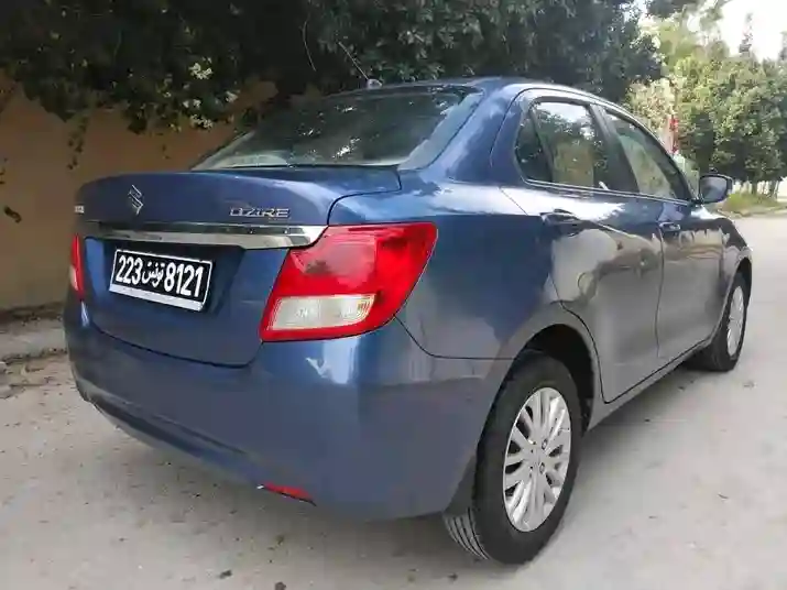 Suzuki Dzire - Vue 1