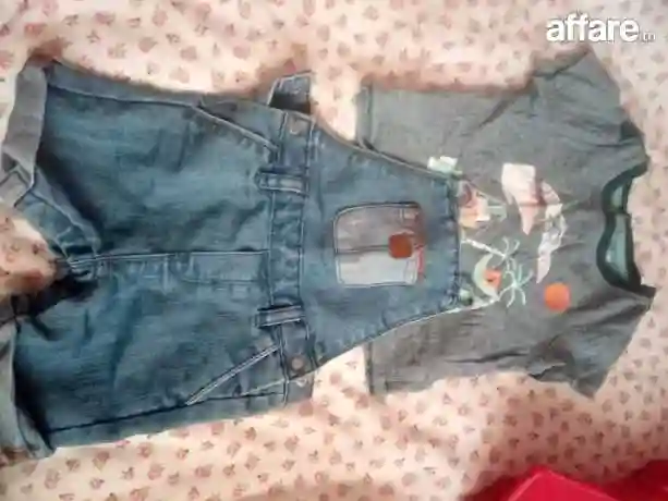 Plusieurs Vêtement Bébé Nouveau-né à Vendre - Vue 1
