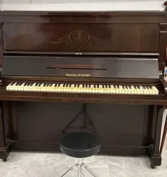 Piano Antique à Ain Zaghouan