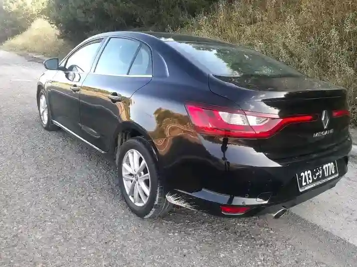 Renault Megane - Vue 4